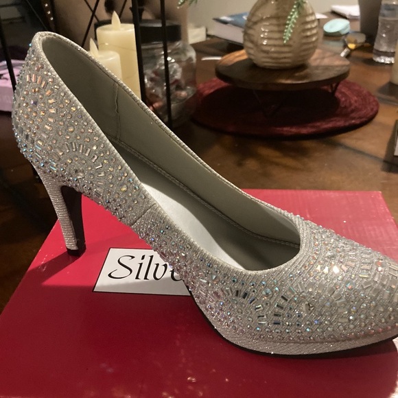 Silver Rhinestone Pumps - Picture 2 of 4